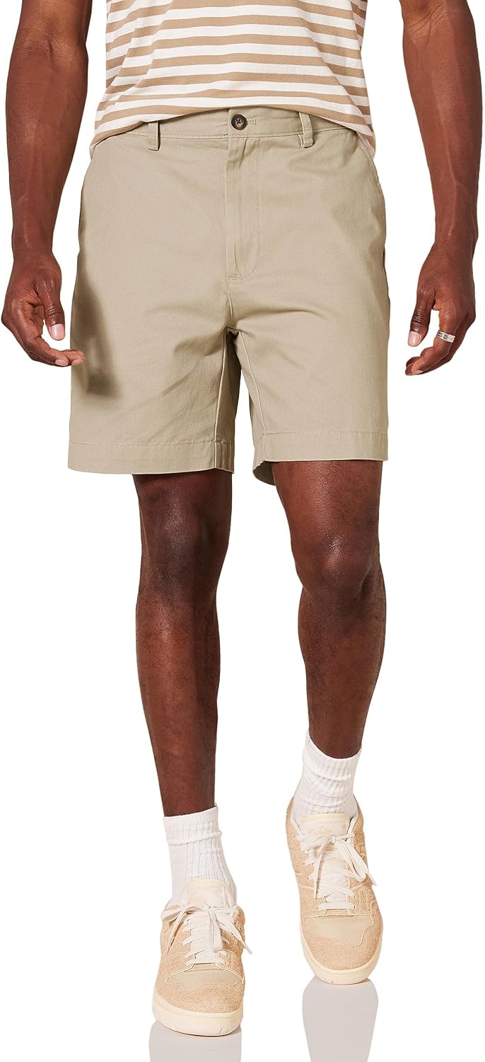 Amazon Essentials Men's Classic-Fit 7" Chino Short